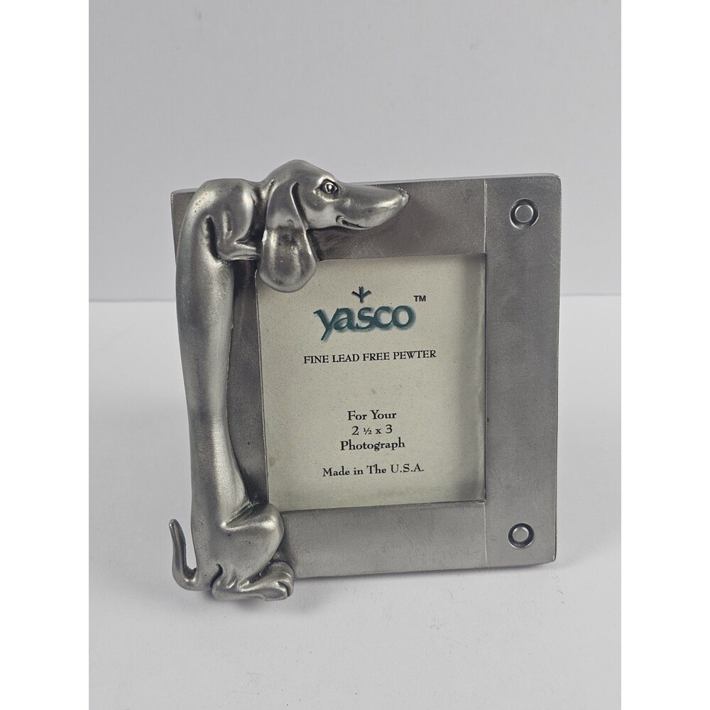 Yasco Fine Lead Pewter 2-1/2" x 3" Frame Dachshund Dog Easel Back Silver Color